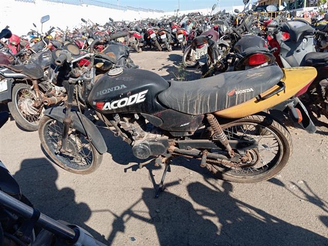 HONDA - CG 125 FAN - leilão extrajudicial - TIANGUÁ CE - lance mínimo R$ 200