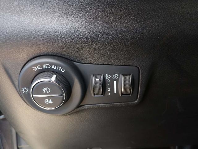 JEEP COMPASS LONG TF - 2022/2022 — foto 11 de 40