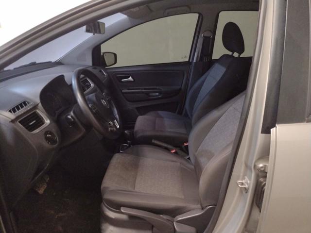 VOLKSWAGEN FOX 1.6 GII - 2014/2014 — foto 10 de 30