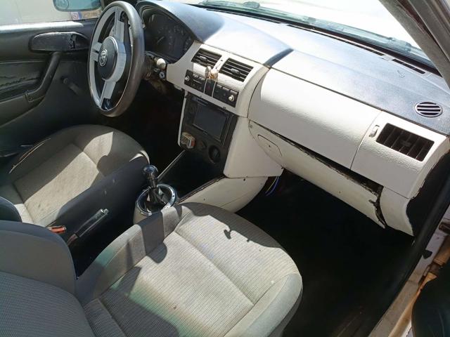 VOLKSWAGEN GOL 1.0 PLUS - 2001/2001 — foto 13 de 27