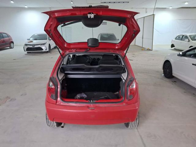 CHEVROLET CELTA 1.0L LS - 2011/2012 — foto 18 de 24