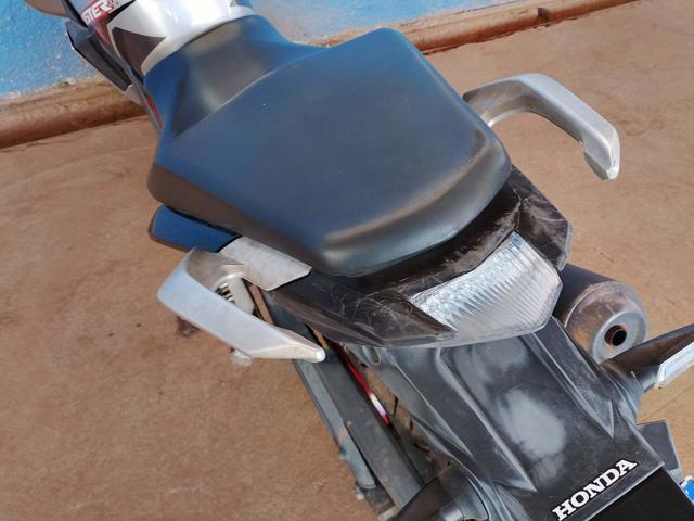 HONDA CB250F TWISTER CBS - 2021/2021 — foto 14 de 17