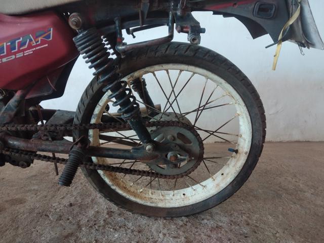 HONDA CG 125 TITAN - 1999/1999 — foto 9 de 9