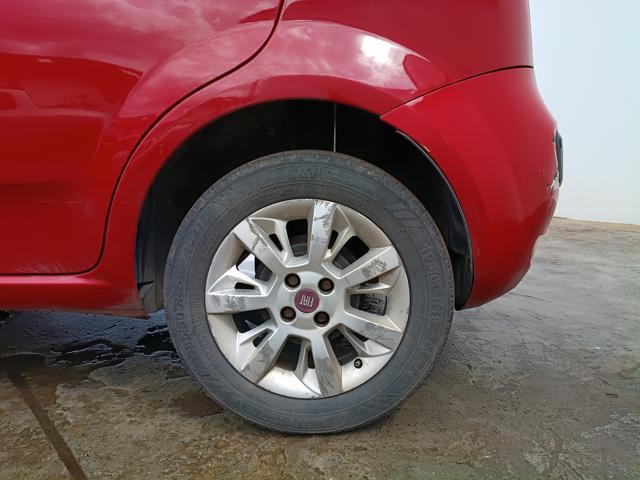 Foto 26 de 30: PUNTO ATTRACTIVE - 2015/2016