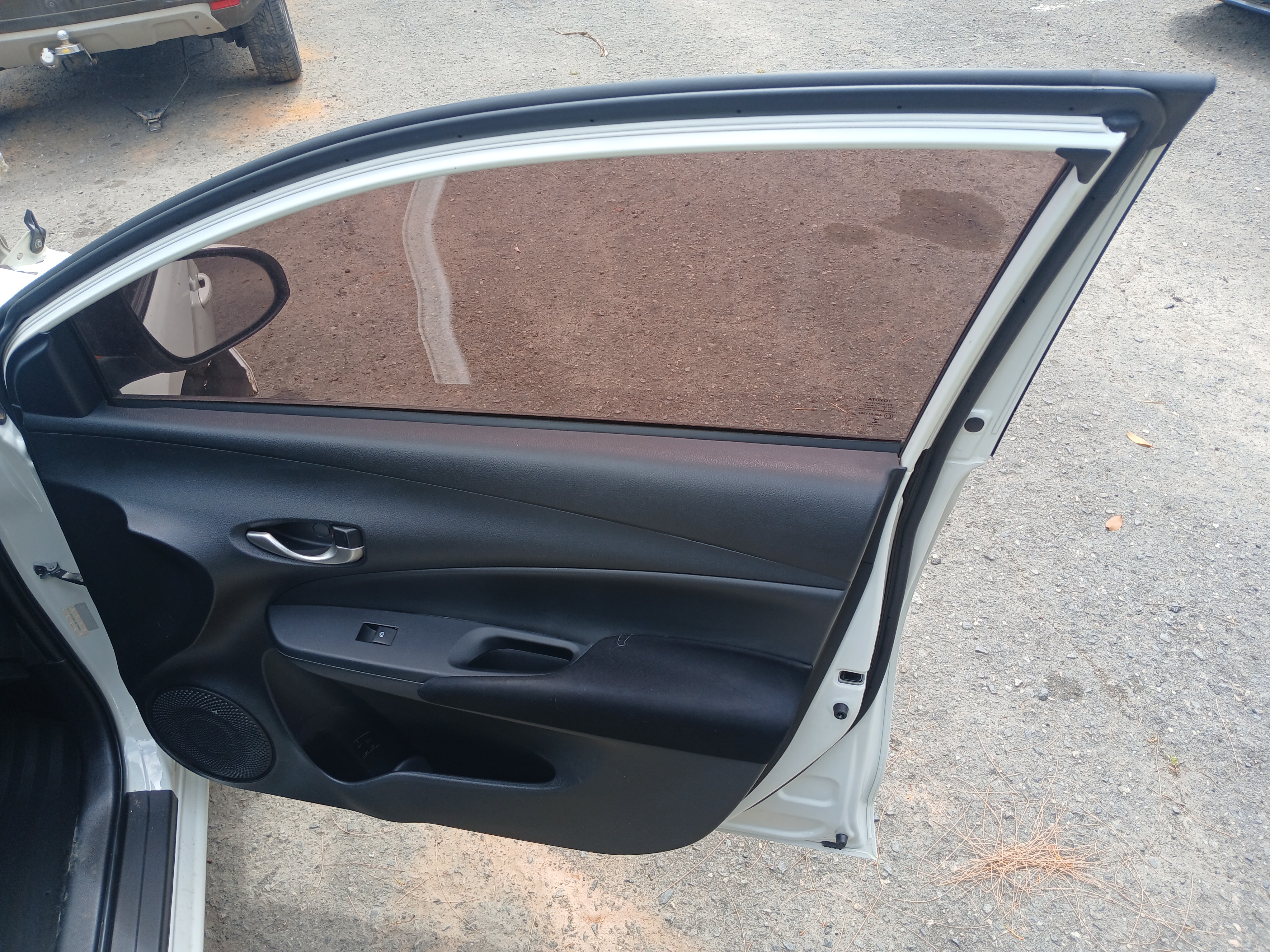 TOYOTA YARIS SD XLPLUSAT - 2018/2019 — foto 21 de 40