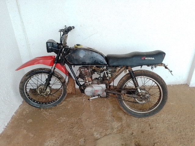 HONDA - CG 125 - leilão extrajudicial - SÃO LUÍS MA - lance mínimo R$ 100