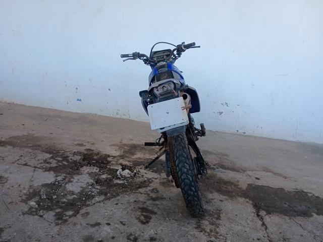 HONDA XR 250 TORNADO - 2001/2002 — foto 8 de 11
