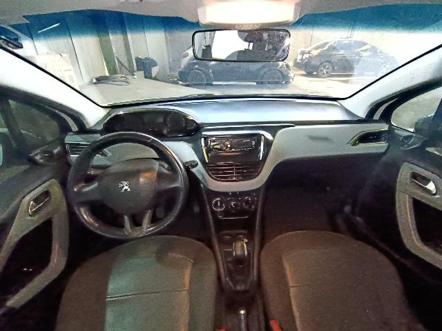 PEUGEOT 208 ACTIVE - 2013/2014 — foto 7 de 27