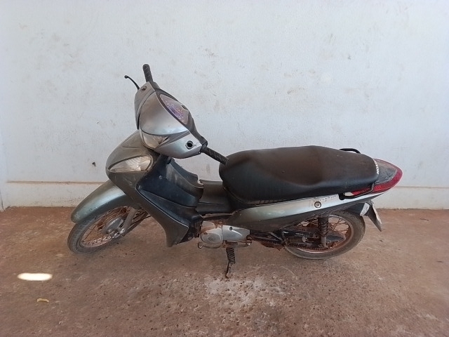 HONDA - BIZ 125 ES - leilão extrajudicial - SÃO LUÍS MA - lance mínimo R$ 2.100