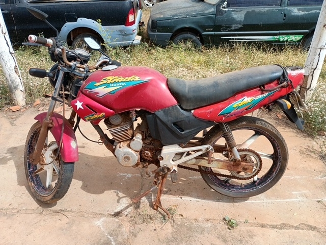HONDA 200 STRADA