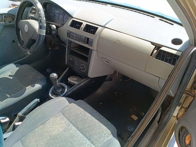 VOLKSWAGEN GOL 16V - 2000/2000 — foto 13 de 27