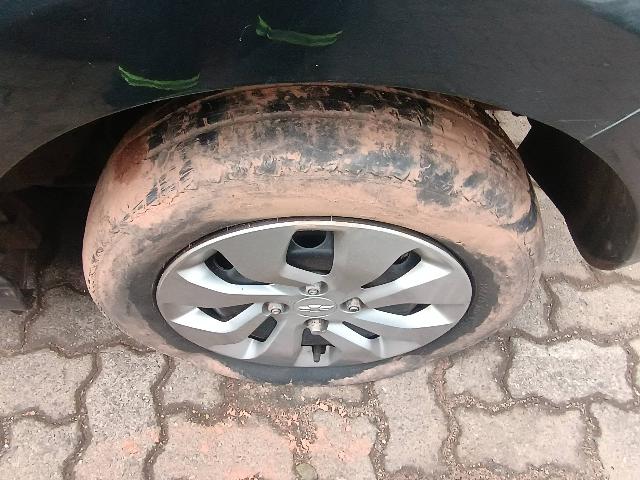 Foto 25 de 28: ONIX 10MT JOYE - 2019/2019