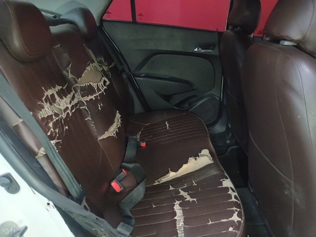 HYUNDAI HB20S 1.0M COMF - 2015/2016 — foto 15 de 40