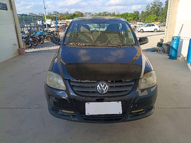 VOLKSWAGEN FOX 1.0 - 2009/2010 — foto 3 de 29