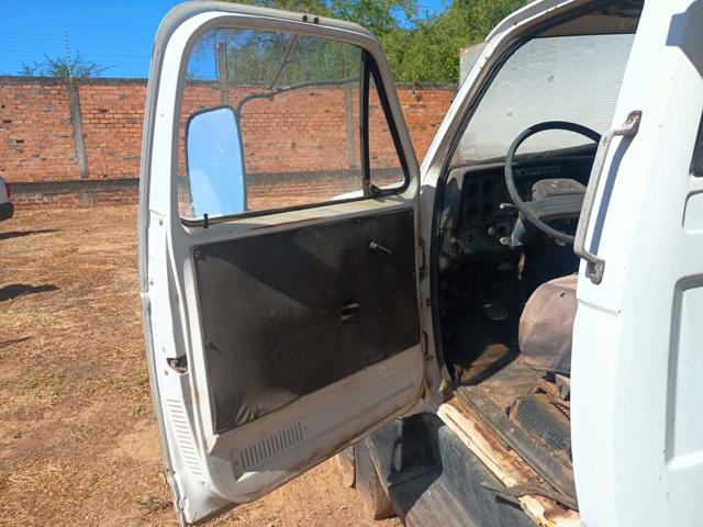 GM CHEVROLET 14000 - 1988/1988 — foto 10 de 19
