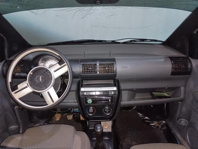 VOLKSWAGEN FOX 1.0 ROUTE - 2008/2009 — foto 7 de 24