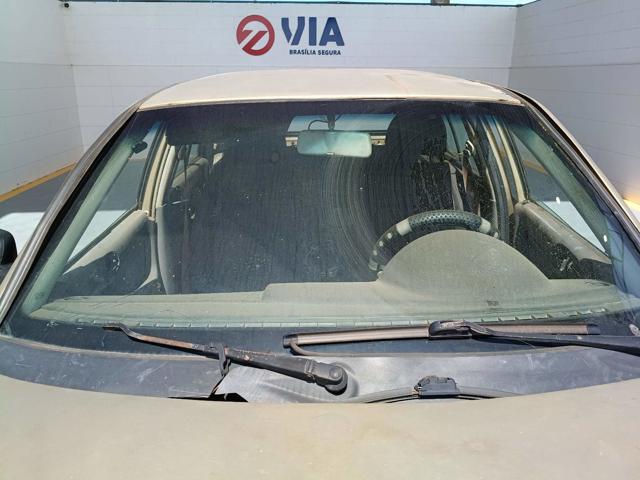 VOLKSWAGEN GOL 16V - 2000/2000 — foto 7 de 27