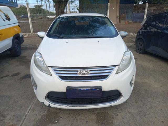 FORD FIESTA SE - 2012/2013 — foto 8 de 40