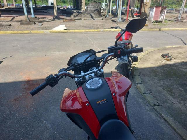 YAMAHA XTZ 250 LANDER - 2025/2025 — foto 5 de 18
