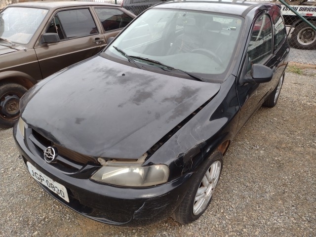 GM - CELTA 3 PORTAS - leilão extrajudicial - SAMAMBAIA DF - lance mínimo R$ 5.500