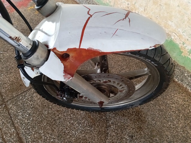 HONDA CBX 250 TWISTER - 2006/2006 — foto 8 de 10