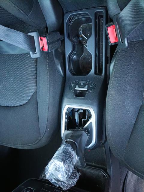 RENEGADE1.8 4X2 FLEX 16V AUT(PCD) - 2020/2020 — foto 29 de 31