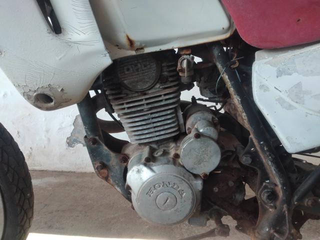 HONDA XR 200R - 1999/1999 — foto 7 de 13