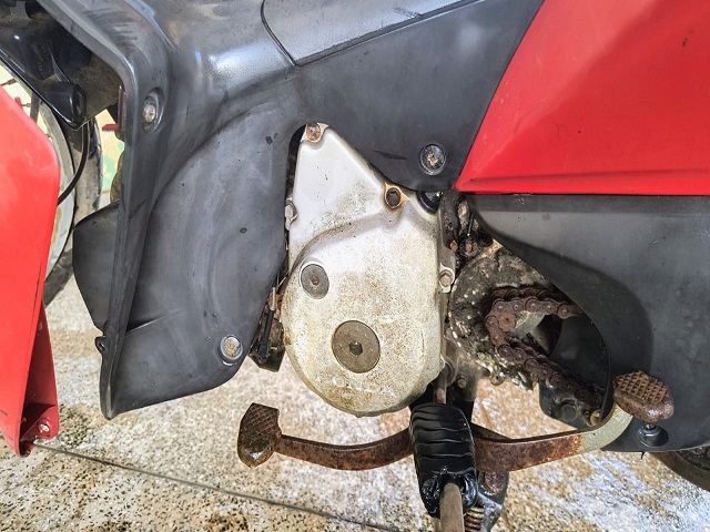 HONDA BIZ 125 ES - 2011/2011 — foto 6 de 10