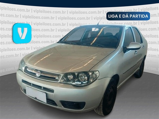 Fiat Siena Fire Flex 2012 em leilão