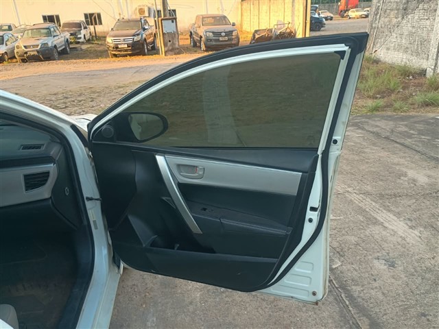 Foto 18 de 37: COROLLA XEI20FLEX - 2014/2015