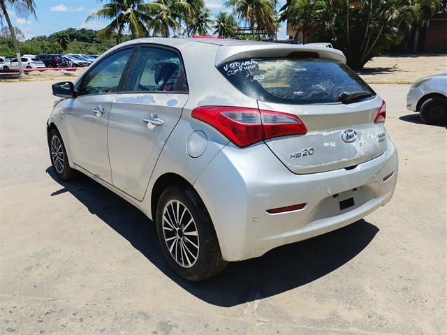 HYUNDAI HB20 1.6A COMF - 2014/2015 — foto 3 de 40