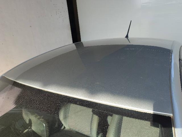 VOLKSWAGEN POLO SEDAN 1.6 COMFOR - 2010/2011 — foto 21 de 35