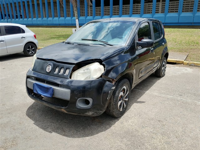 Fiat Uno Vivace 1.0 2012