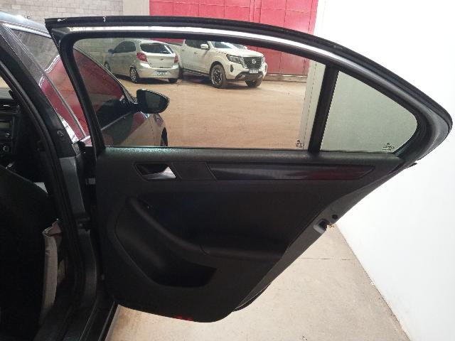 Foto 18 de 45: JETTA 2.0 - 2011/2012