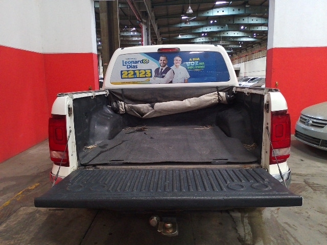 VOLKSWAGEN AMAROK CD 4X4 HIGH - 2016/2016 — foto 26 de 40