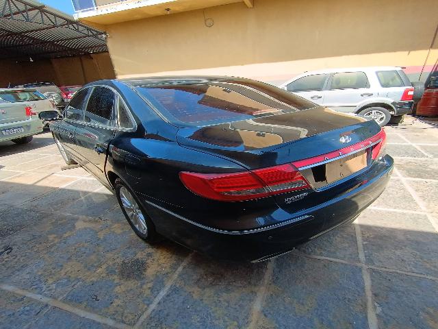 HYUNDAI AZERA 3.3 V6 - 2010/2011 — foto 10 de 30
