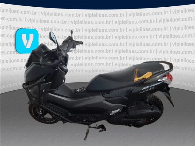YAMAHA - NMAX