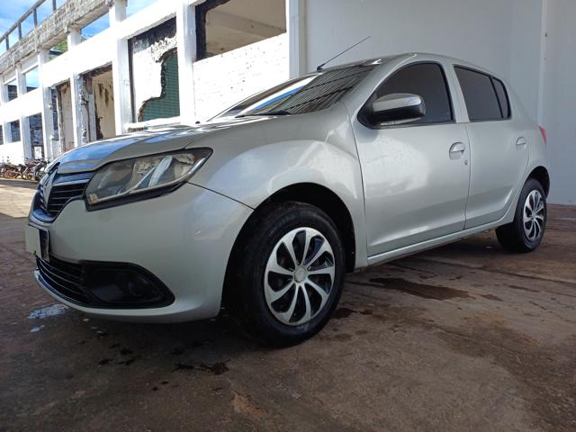 RENAULT SANDERO AUTH 10 - 2015/2016
