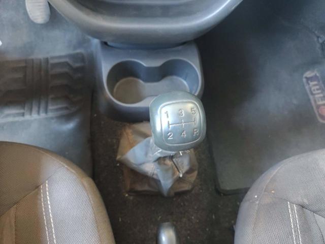 FIAT UNO WAY 1.0 - 2011/2012 — foto 9 de 33