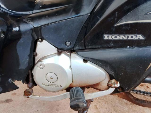 HONDA BIZ 125 ES - 2012/2012 — foto 12 de 13