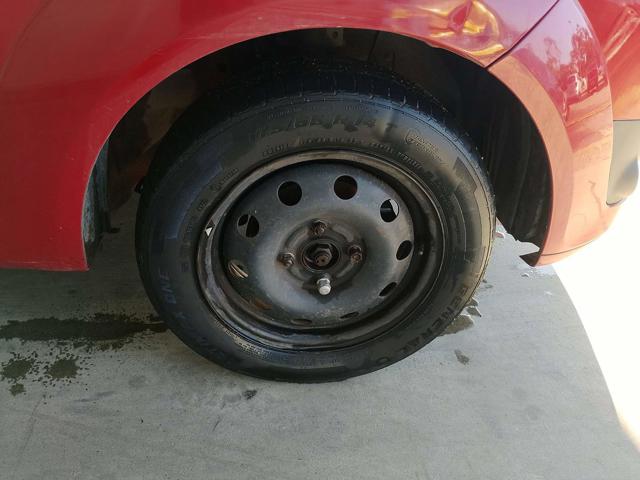 FORD FIESTA 1.6 FLEX - 2013/2014 — foto 31 de 36