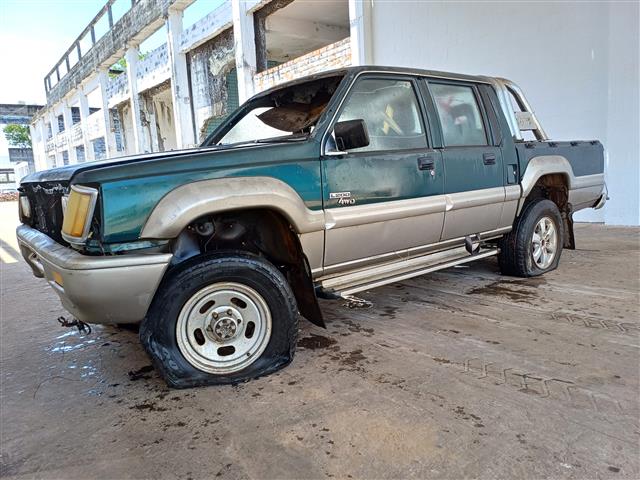 MMC L200 4X4 1993