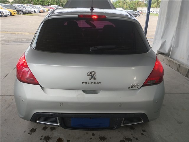 PEUGEOT 308 FELINE - 2012/2013 — foto 24 de 34