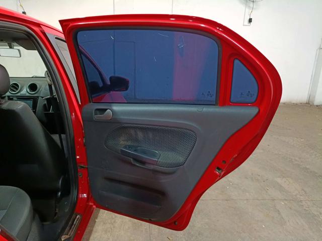 VOLKSWAGEN VOYAGE TL MA S - 2015/2015 — foto 17 de 40