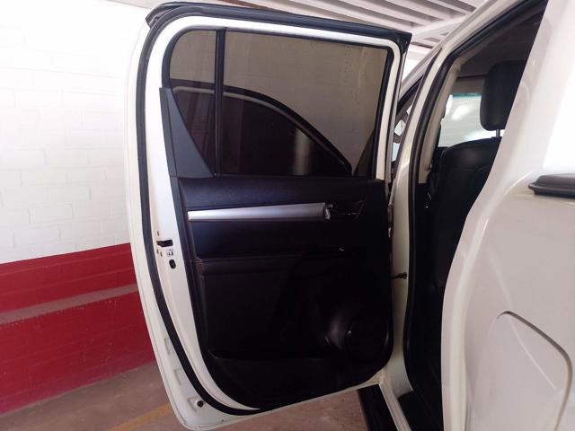 TOYOTA HILUX CDSRXA4FD - 2015/2016 — foto 24 de 28