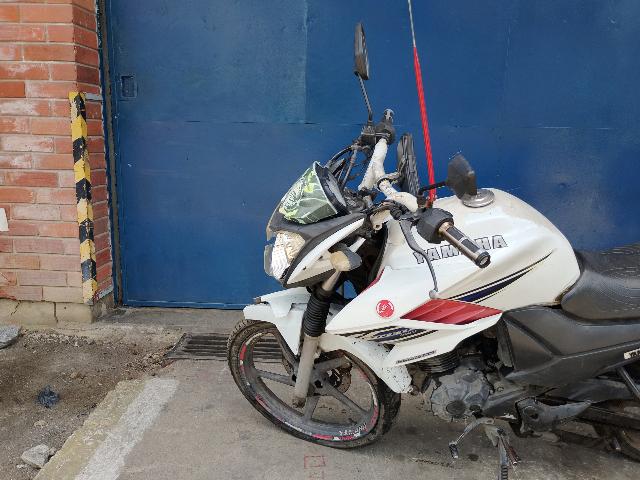 YAMAHA YS150 FAZER SED - 2014/2014 — foto 8 de 25