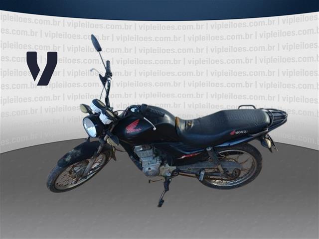 Honda CG 125 FAN KS 2011 em leilão
