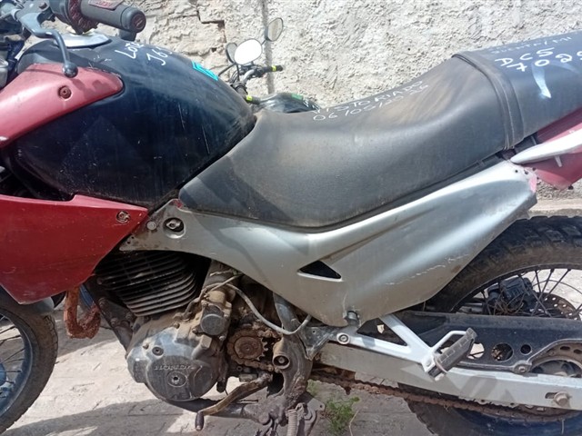 Honda NX-4 Falcon 2001