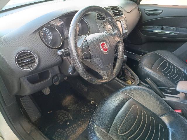 FIAT BRAVO ESSENCE 1.8 - 2013/2014 — foto 20 de 25