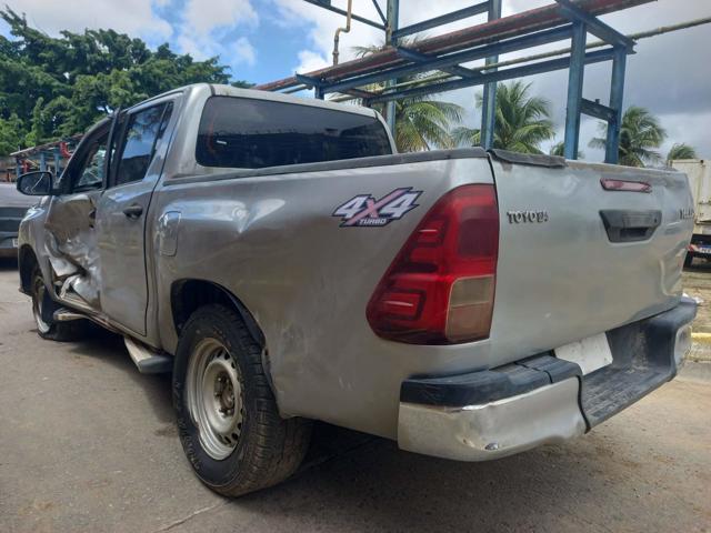 TOYOTA HILUX CDLOWM4FD - 2018/2019 — foto 4 de 39